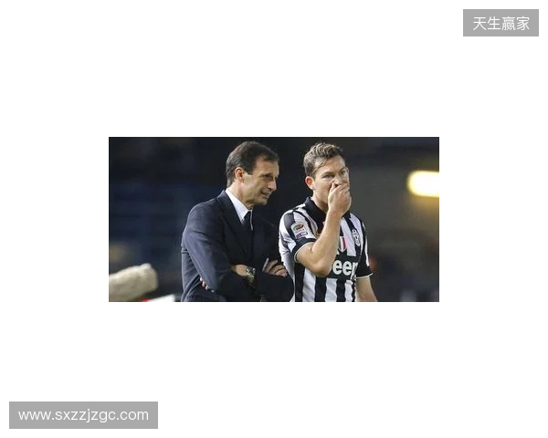 TA独家：今夏阿莫林在美国主动陪利马跑步复健，表达其支持